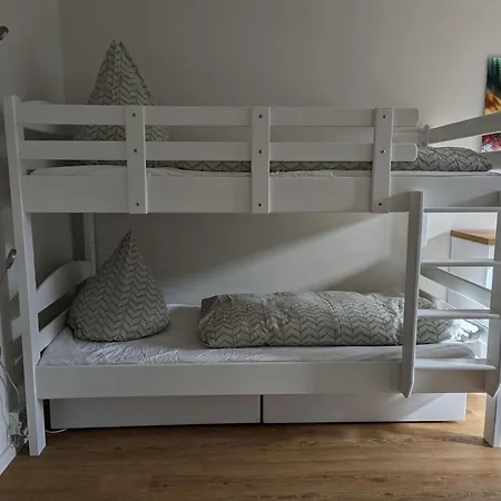 Bergsonne - 2 Schlafzimmer, Modern, Familie, Ruhige Lage דירה אוברוויזנטל